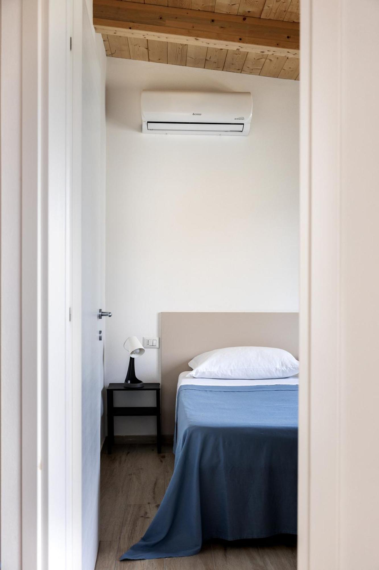 Villaggio Camping Poseidon - Bungalows & Rooms With Sea View In Nature Santa Caterina Dello Ionio Marina 外观 照片